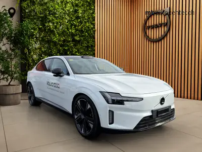 Volvo ES90 Ultra 2026 — Berline électrique premium, 3000 km seulement — Miniature 7