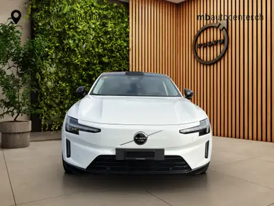 Volvo ES90 Ultra 2026 — Berline électrique premium, 3000 km seulement — Miniature 8