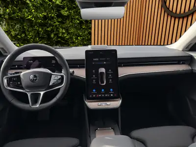 Volvo ES90 Ultra 2026 — Berline électrique premium, 3000 km seulement — Miniature 11