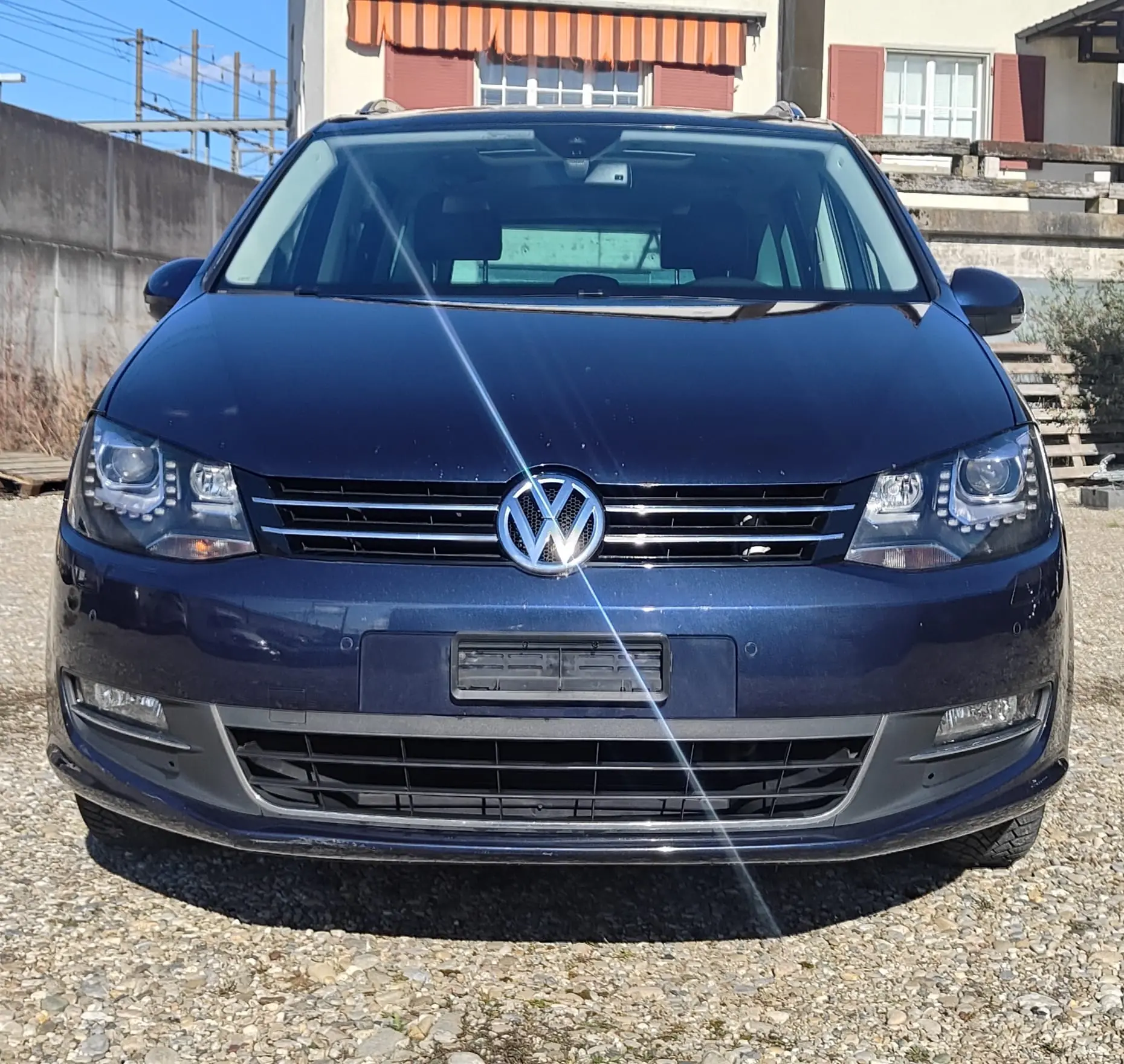 VW Sharan 2.0 TSI Highline DSG — Monospace familial premium, 182 000 km, sans sinistre