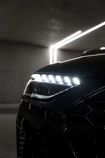 Audi A4 Avant 45 TFSI S line — Break dynamique hybride, 84 000 km, état impeccable — tableau de bord