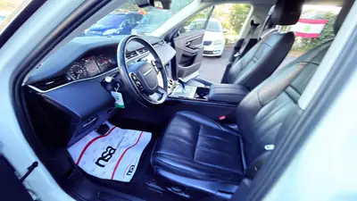 Range Rover Evoque D 150 SE — Élégant SUV compact diesel, 99'000 km seulement — Thumbnail 11