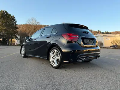 Mercedes-Benz Classe A 220 d AMG Line — Berline diesel performante, 145 000 km — Seitenansicht