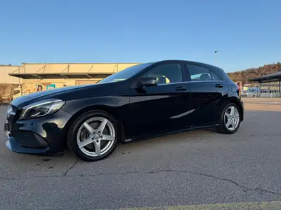 Mercedes-Benz Classe A 220 d AMG Line — Berline diesel performante, 145 000 km — Außenansicht