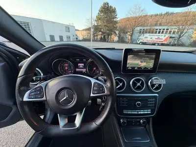 Mercedes-Benz Classe A 220 d AMG Line — Berline diesel performante, 145 000 km — Miniatur 7