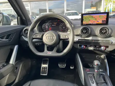 Audi SQ2 TFSI Quattro S-tronic — SUV compact sportif, 301 ch et 61'000 km seulement — dashboard