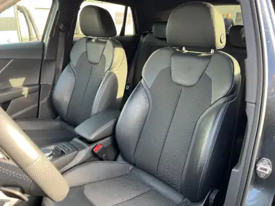 Audi SQ2 TFSI Quattro S-tronic — SUV compact sportif, 301 ch et 61'000 km seulement — detail