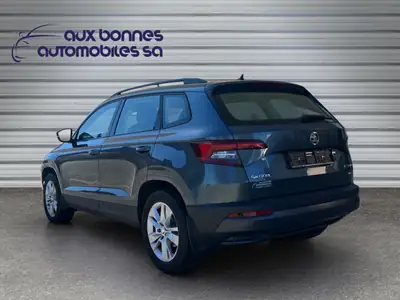 Skoda Karoq 2.0 TDI 150 ch 4×4 — SUV robuste, entretien suivi, 82 000 km — côté