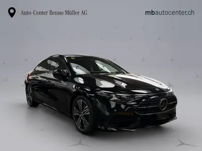Mercedes-Benz CLA 220 Progressive 4matic — Berline hybride légère, design premium, très faible kilométrage — Miniature 7