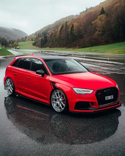 Audi RS3 Sportback 2.5 TSI — Performance 476 ch, finitions exclusive et son AKRAPOVIC — Thumbnail 8