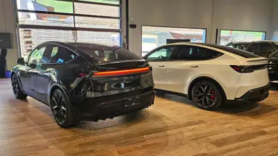 Tesla Model Y Performance AWD — SUV électrique 626 ch, quasi neuf avec garantie 4 ans — Thumbnail 28