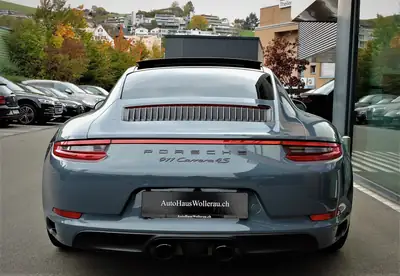 Porsche 911 Carrera 4S PDK 2017 — Sportive légendaire, entretien Porsche récent — dashboard