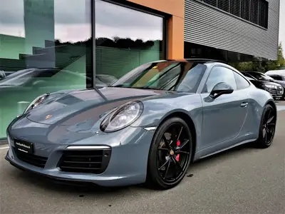 Porsche 911 Carrera 4S PDK 2017 — Sportive légendaire, entretien Porsche récent — interior