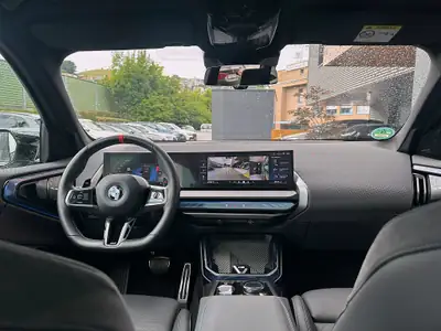 BMW X3 M50i 2024 — Performance sportive et luxe suisse, 11 500 km seulement — detail