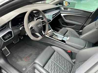 Audi RS7 4.0 V8 TFSI Performance — Berline sportive 631 ch, quasi neuve — Thumbnail 14