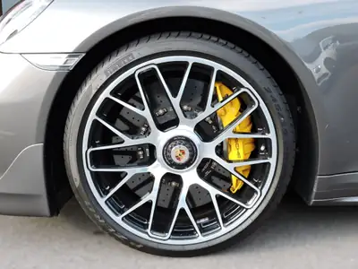 Porsche 911 Coupé 3.8 Turbo S — Performance turbo et équipement intégral — cruscotto