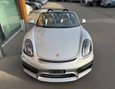 Porsche 718 Boxster 3.8 Spyder — Cabriolet sportif manuel, 375 ch, édition limitée — side view