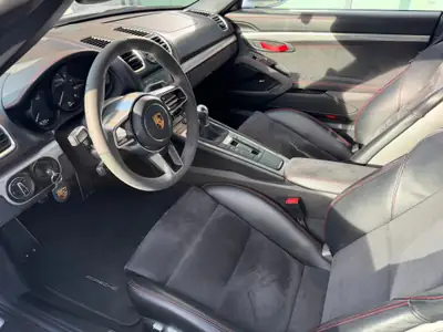 Porsche 718 Boxster 3.8 Spyder — Cabriolet sportif manuel, 375 ch, édition limitée — Thumbnail 16
