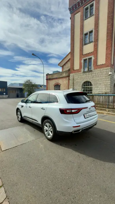 Renault Koleós 2.0 dCi Initiale Paris 4x4 — SUV robuste, intégral fiable, entretien à jour — Heckansicht