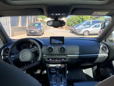 Audi RS3 2.5 TSI Quattro — Performance sportive, 65'000 km seulement — intérieur