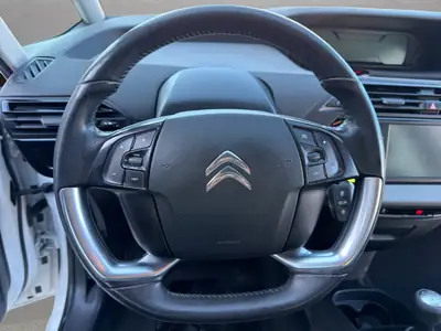 Citroën Grand C4 Picasso 1.2 PureTech — 7 places, sans accident, entretien à jour — Thumbnail 10
