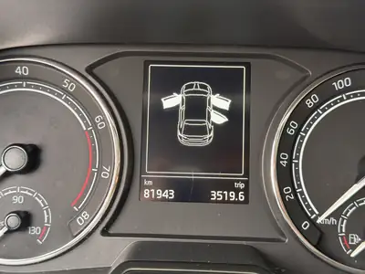 Skoda Fabia 1.0 MPI Active — Citadine fiable et économique, 81 950 km — Thumbnail 11