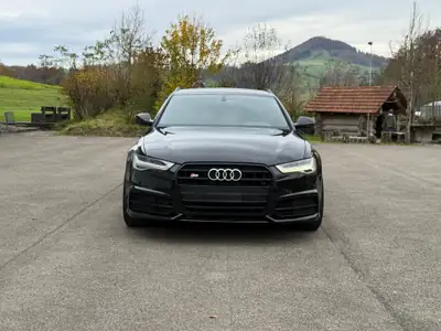 Audi S6 Avant 4.0 TFSI V8 quattro — Break sportif 585 ch, sans accident — vista posteriore