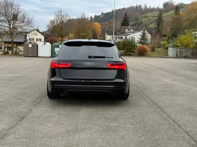 Audi S6 Avant 4.0 TFSI V8 quattro — Break sportif 585 ch, sans accident — interni