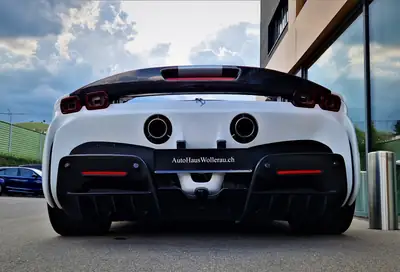 Ferrari SF90 Stradale — Hypercar hybride rechargeable, 780 ch, quasi neuve à 3900 km — Miniatur 16