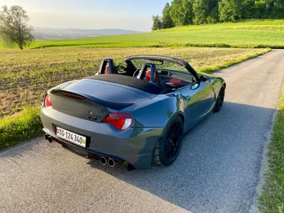 BMW Z4 3.0i Roadster Infinitas Kompressor — Cabriolet sportif 349 ch, histoire de collection — Miniatur 11