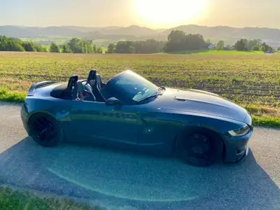 BMW Z4 3.0i Roadster Infinitas Kompressor — Cabriolet sportif 349 ch, histoire de collection — Miniatur 10