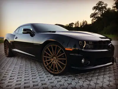 Chevrolet Camaro 6.2 Coupé — Muscle-car américain 432 ch, boîte manuelle — Seitenansicht