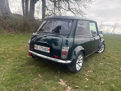 MINI 1.3i — Icône compacte des années 90, économique et attachante — Miniatura 7