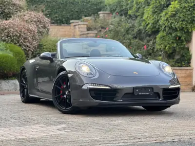 Porsche 911 Carrera 4S Cabrio — Le dernier 3.8L atmosphérique, 400 ch de légende — Heckansicht