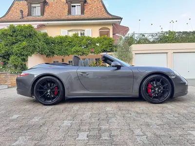 Porsche 911 Carrera 4S Cabrio — Le dernier 3.8L atmosphérique, 400 ch de légende — Innenraum