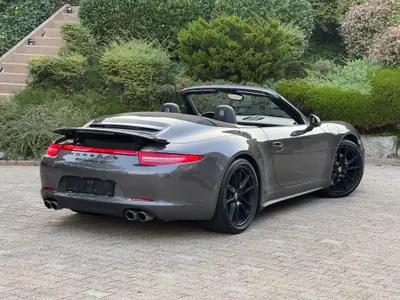 Porsche 911 Carrera 4S Cabrio — Le dernier 3.8L atmosphérique, 400 ch de légende — Miniatur 11