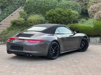 Porsche 911 Carrera 4S Cabrio — Le dernier 3.8L atmosphérique, 400 ch de légende — Miniatur 10