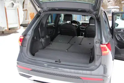 SEAT Tarraco 2.0 TSI Xcellence — SUV 7 places spacieux, transmission intégrale et boîte DSG — Miniatura 9