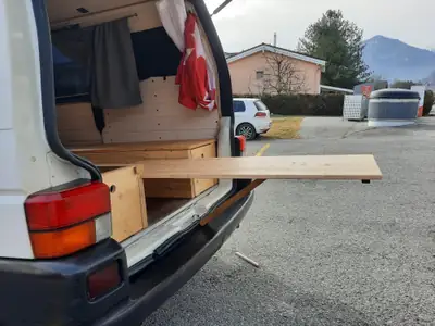 VW T4 2.5 TDI — Utilitaire robuste, moteur fiable, 326 000 km documentés — Miniatura 10