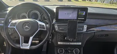Mercedes-Benz CLS 350 Shooting Brake — Familiale premium diesel 4Matic, entretien Mercedes complet — tableau de bord