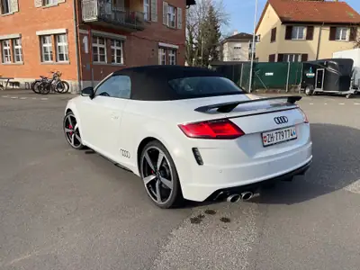 Audi TT Roadster TTS S-tronic — Cabriolet sportif 320 ch, 34'000 km seulement — intérieur