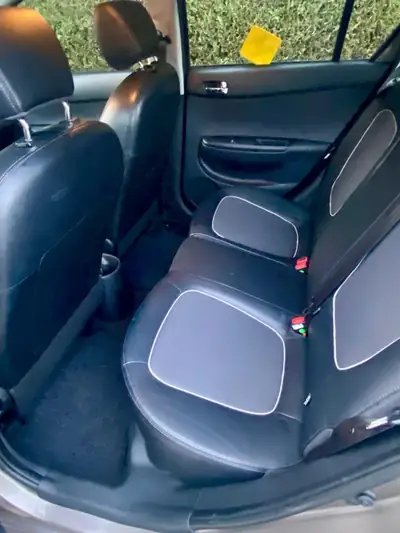 Hyundai i20 1.4 Premium Automatic — Citadine fiable, 44 000 km, boîte automatique — dettaglio