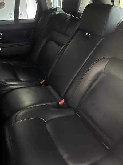 Range Rover 5.0 V8 S/C — Prestige SUV 525 ch, État impeccable Garage Emil Frey — Miniatura 12