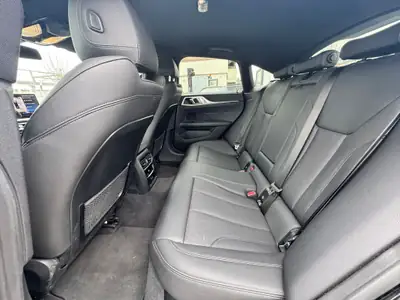 BMW 420i Gran Coupé — Élégance sportive et polyvalence à transmission automatique — Miniatura 14