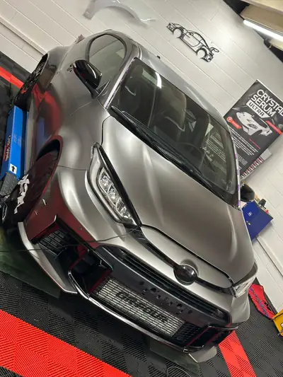 Toyota GR Yaris 1.6 GR Sport 2024 — 280 CV, transmission manuelle, toutes options — Miniatura 7