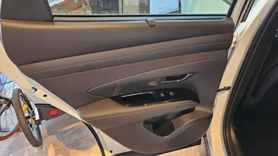 Hyundai Tucson 1.6 TGDI PHEV N-Line 4WD — Hybride rechargeable performant, 20 km seulement — Thumbnail 23
