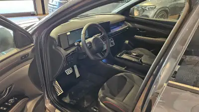 Hyundai Tucson 1.6 TGDI PHEV N-Line 4WD — SUV hybride rechargeable, 20 km, équipement premium — Thumbnail 27