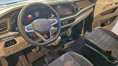 VW T7 Multivan 1.5 eHybrid Style 4Motion — Monospace hybride rechargeable, 2 km seulement — Thumbnail 23