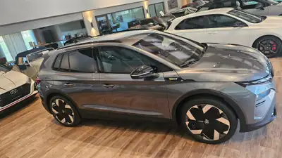 Skoda Elroq 85 RS 4x4 — SUV électrique 340 ch, quatre roues motrices, neuf 2026 — Thumbnail 8