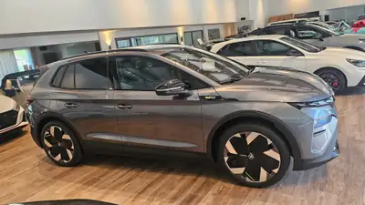 Skoda Elroq 85 RS 4x4 — SUV électrique 340 ch, quatre roues motrices, neuf 2026 — Thumbnail 7